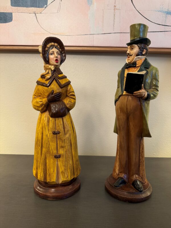 Vintage Christmas Caroler Figurine Set – Hand-Painted Victorian Holiday Decor